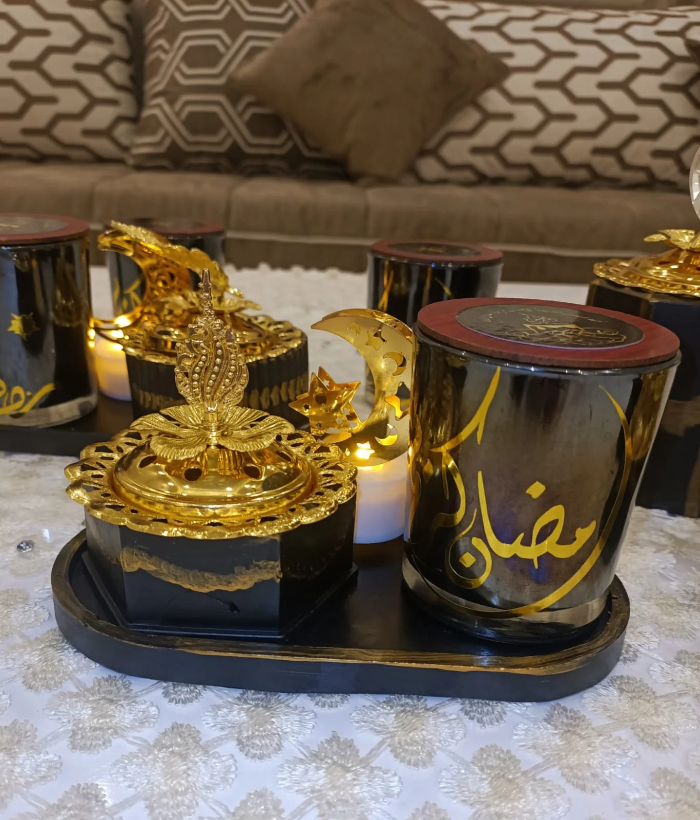 طقم شمعه ومبخرة وصينيه كونكريت — ورد ولوازم الخطوبة والزفاف — Resin Aswan