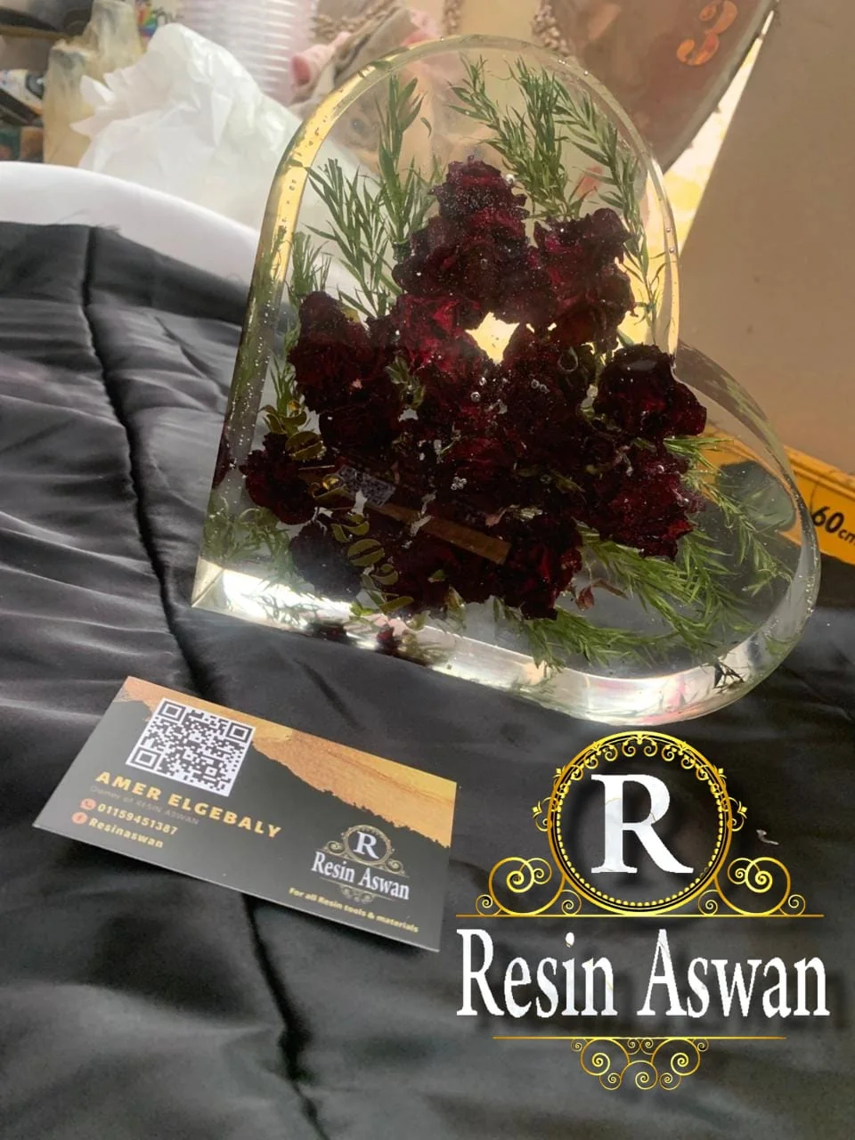 حفظ الورد بالريزن شكل قلب — ورد ولوازم الخطوبة والزفاف — Resin Aswan