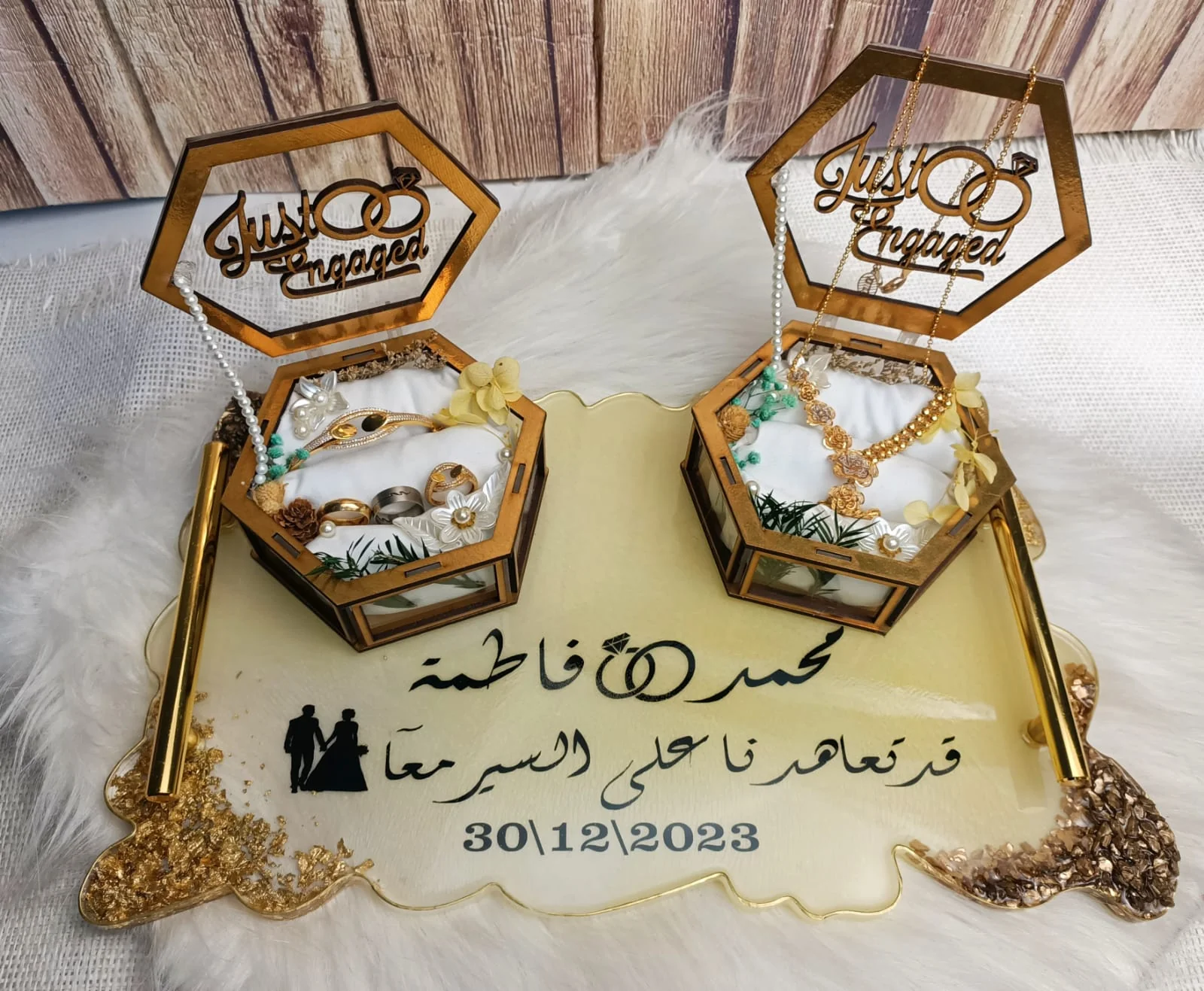 صينيه شبكه ريزن — ورد ولوازم الخطوبة والزفاف — Resin Aswan