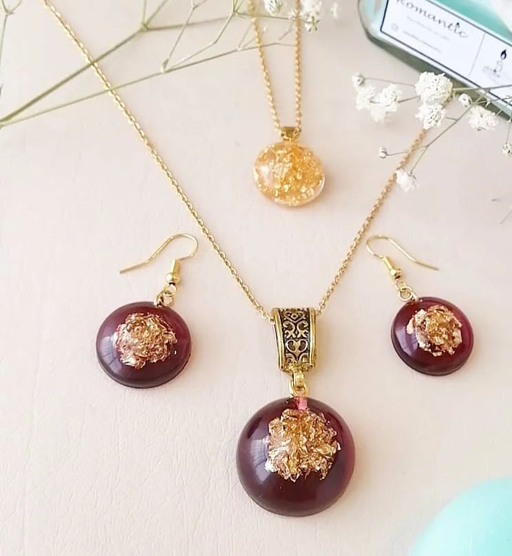 طقم اكسسوار ريزن — اكسسوارات يدوية — Resin Aswan