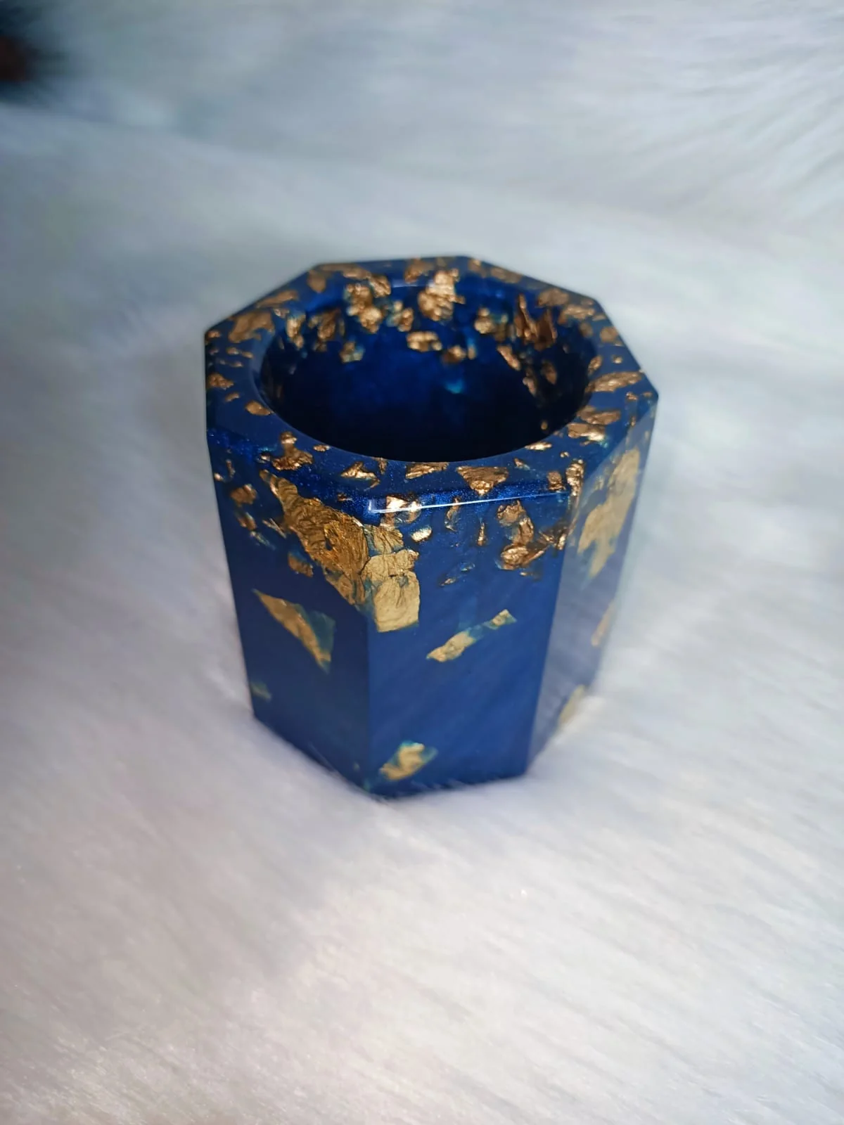 مقلمه ريزن — ديكورات منزلية يدوية — Resin Aswan